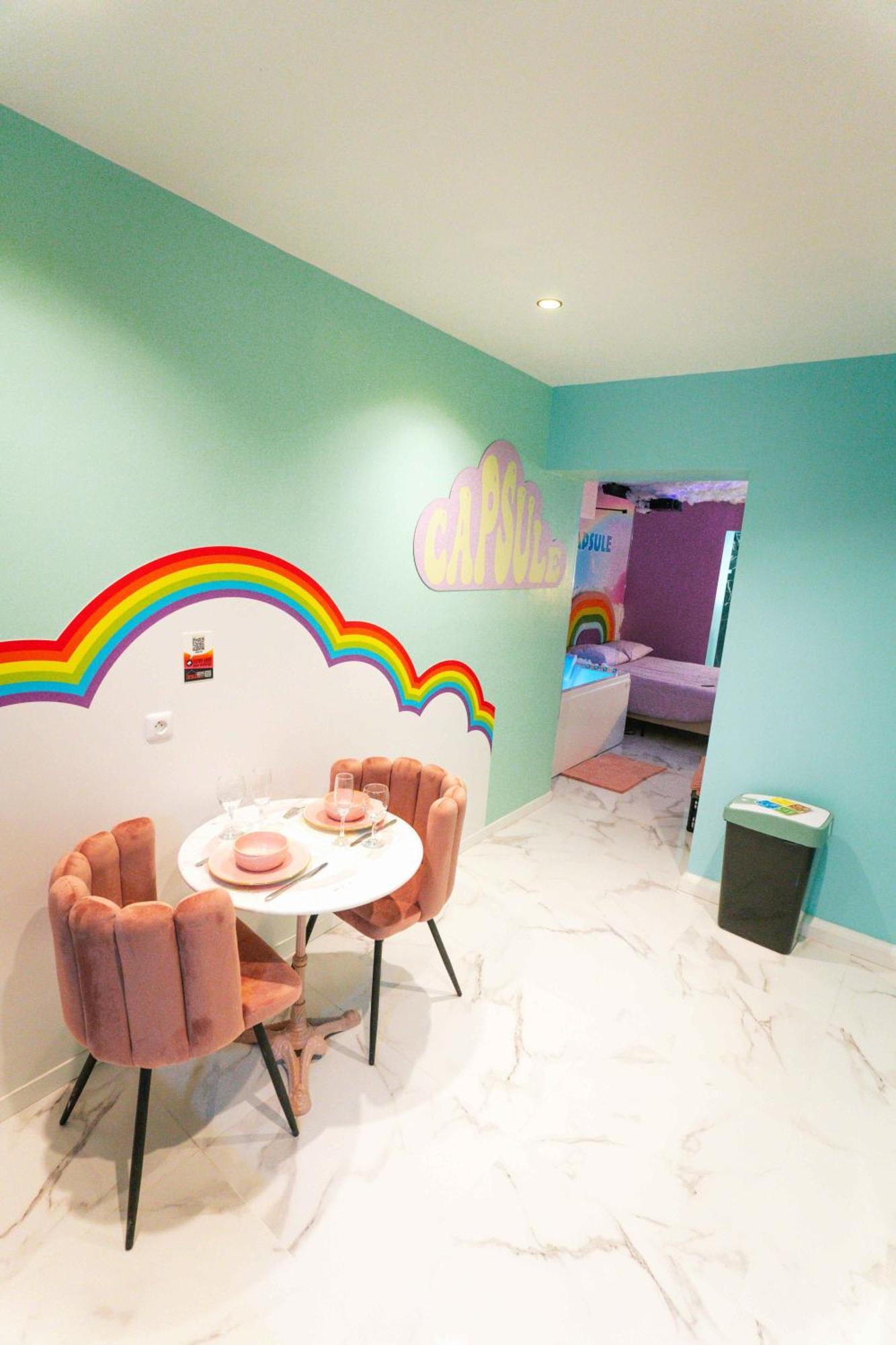 Apartment Capsule Cloud - Jacuzzi - Projecteur Cinema Tourcoing
