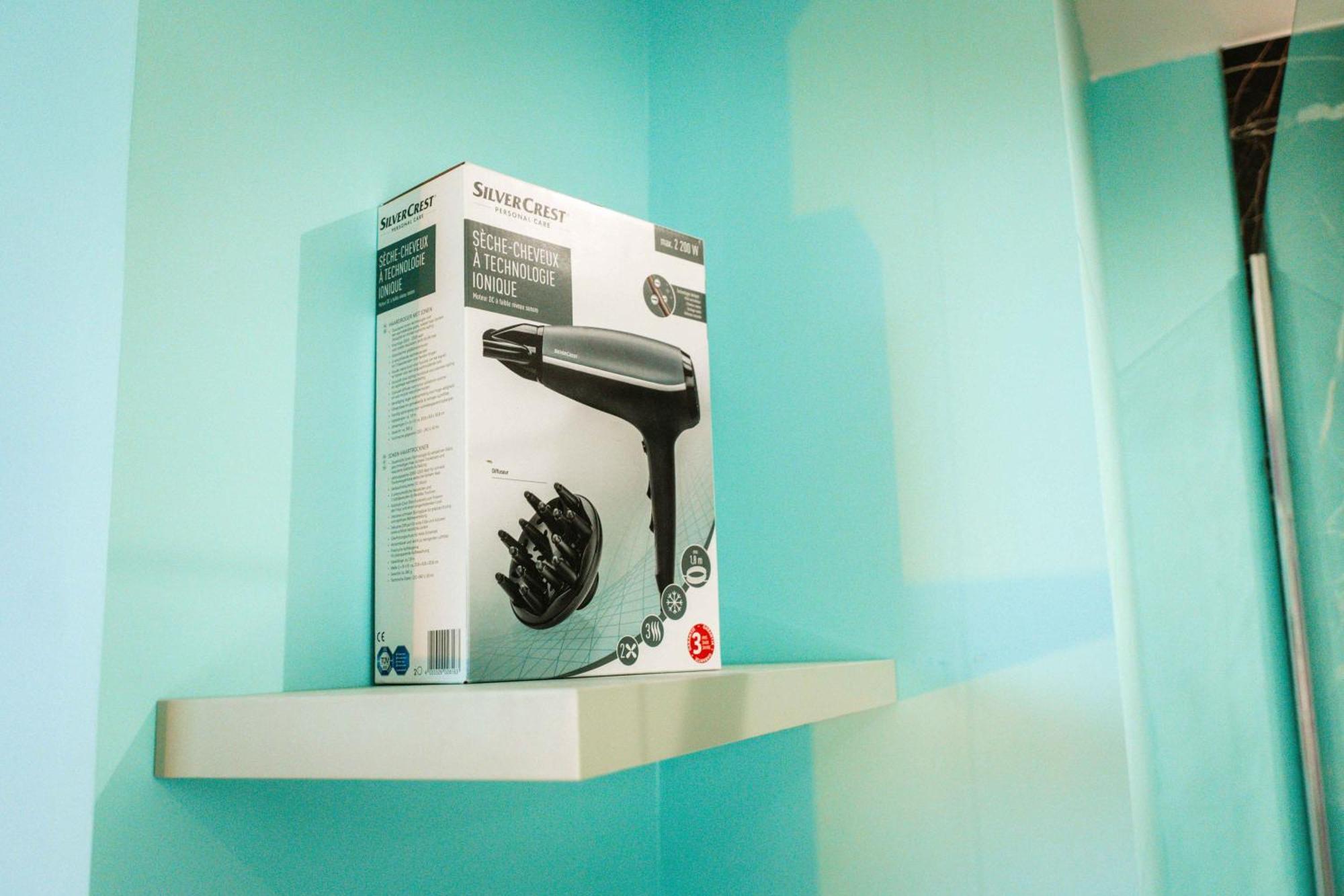 Capsule Cloud - Jacuzzi - Projecteur Cinema Apartment